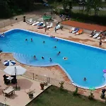 Guest house Chateau De La Grange Fort 3*