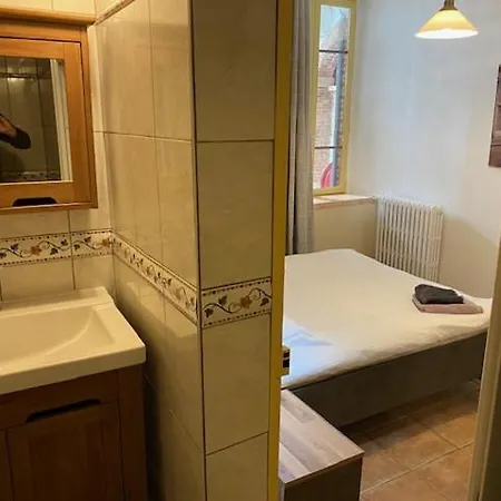 Konukevi Chateau De La Grange Les Pradeaux