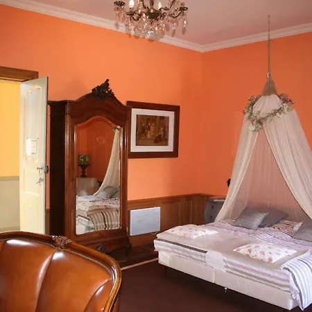 Guest house Chateau De La Grange Fort Les Pradeaux