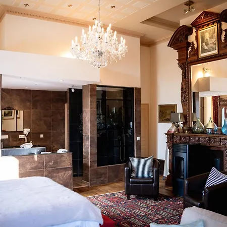 Pensionat Chateau De La Grange Les Pradeaux