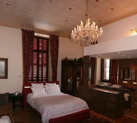 Guest house Chateau De La Grange Fort Les Pradeaux