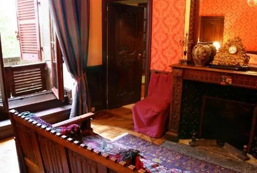 Pensionat Chateau De La Grange Les Pradeaux