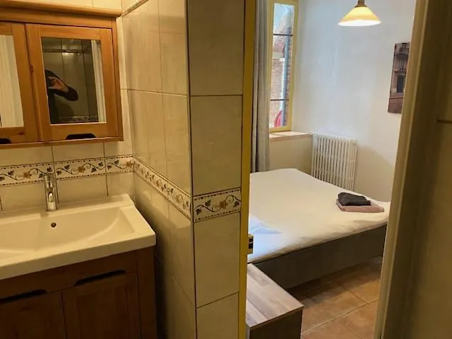 Pensionat Chateau De La Grange Les Pradeaux