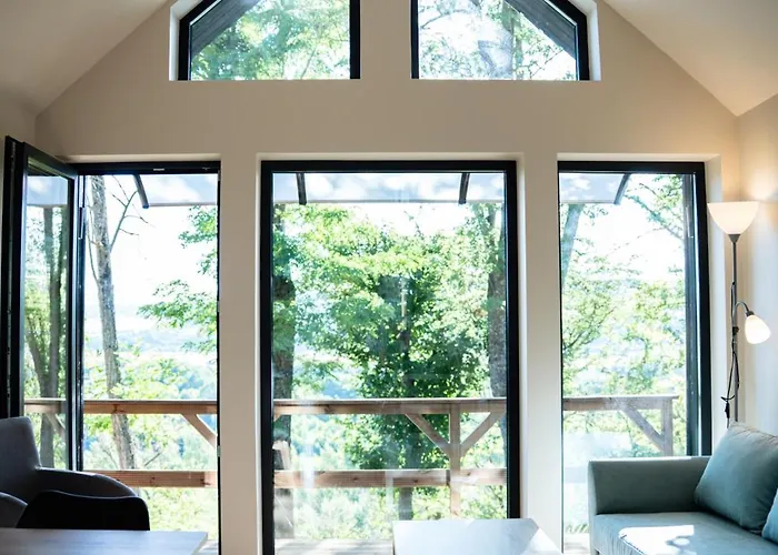 Chateau De La Grange Pensionat Les Pradeaux